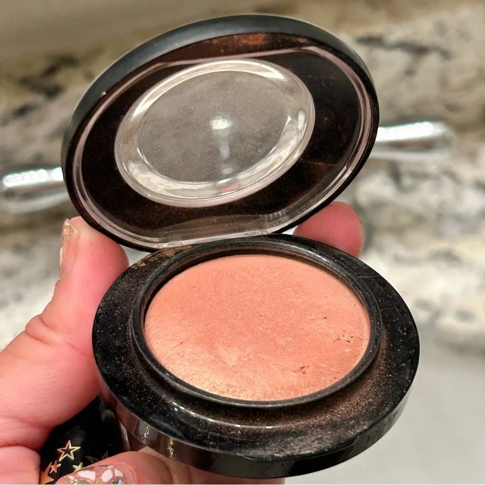 MAC / Lipglass & Liquid Lipstick & Blush